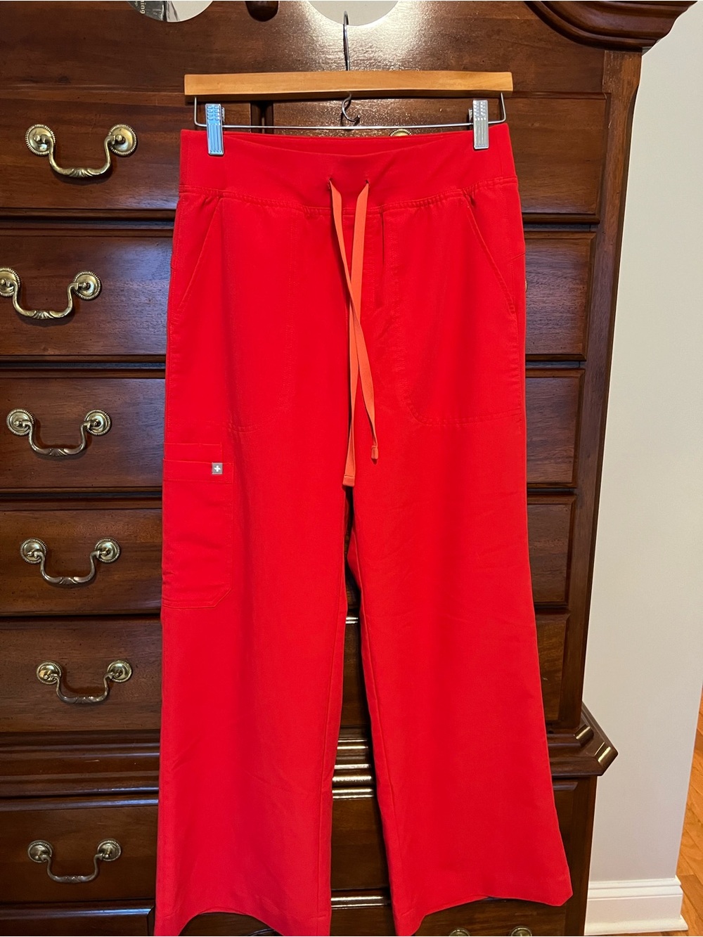 Figs Technical Collection Top - Bright Red with White Logo - Picture 2 of 8
